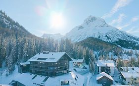 NEW Hotel Kristberg in Lech - new opening since December 2025